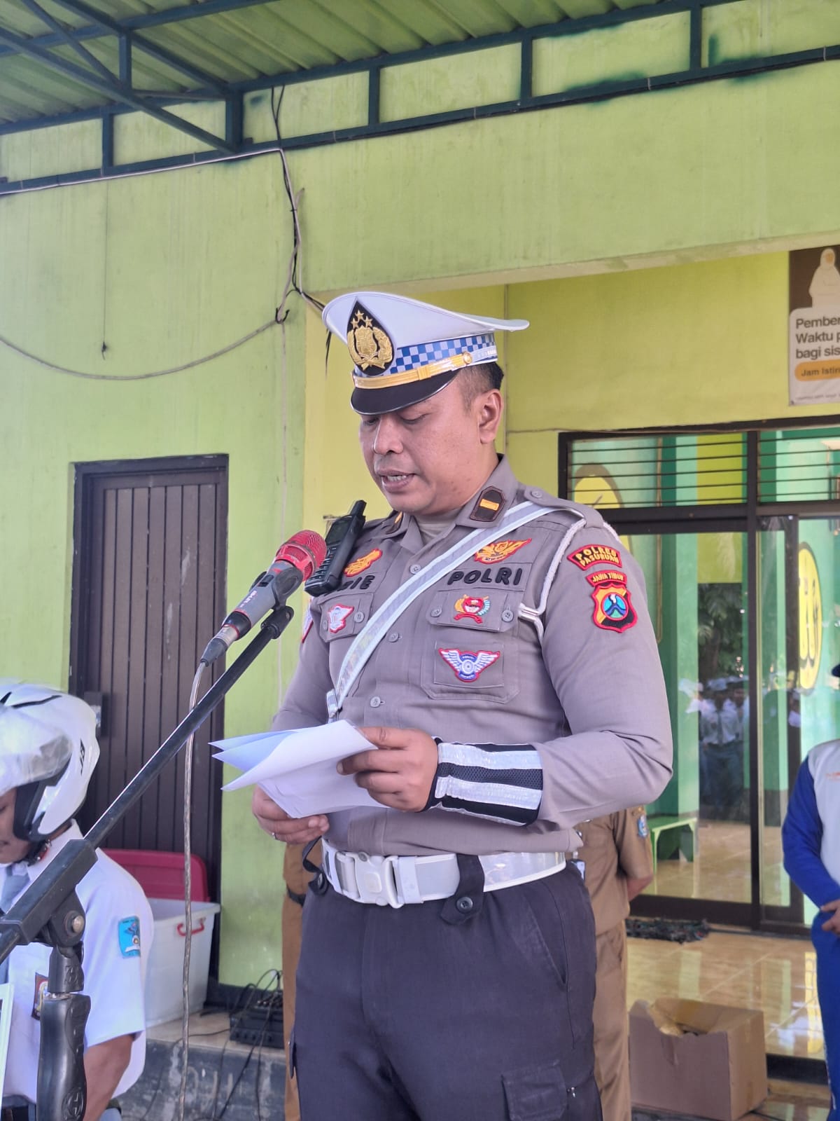 Turunkan Tingkat Fatalitas Kecelakaan Lalulintas di Kalangan Pelajar, SMK Negeri 1 Gempol Aphel Pagi Bersama Satlantas Polres Pasuruan
